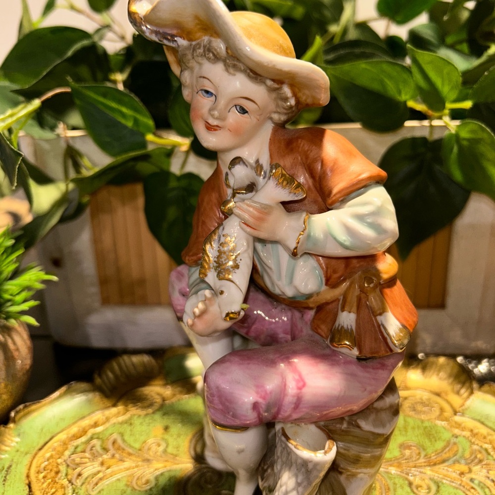 Vintage Rare Porcelain Figurine Bud Vase Victorian/colonial" 18th century decor